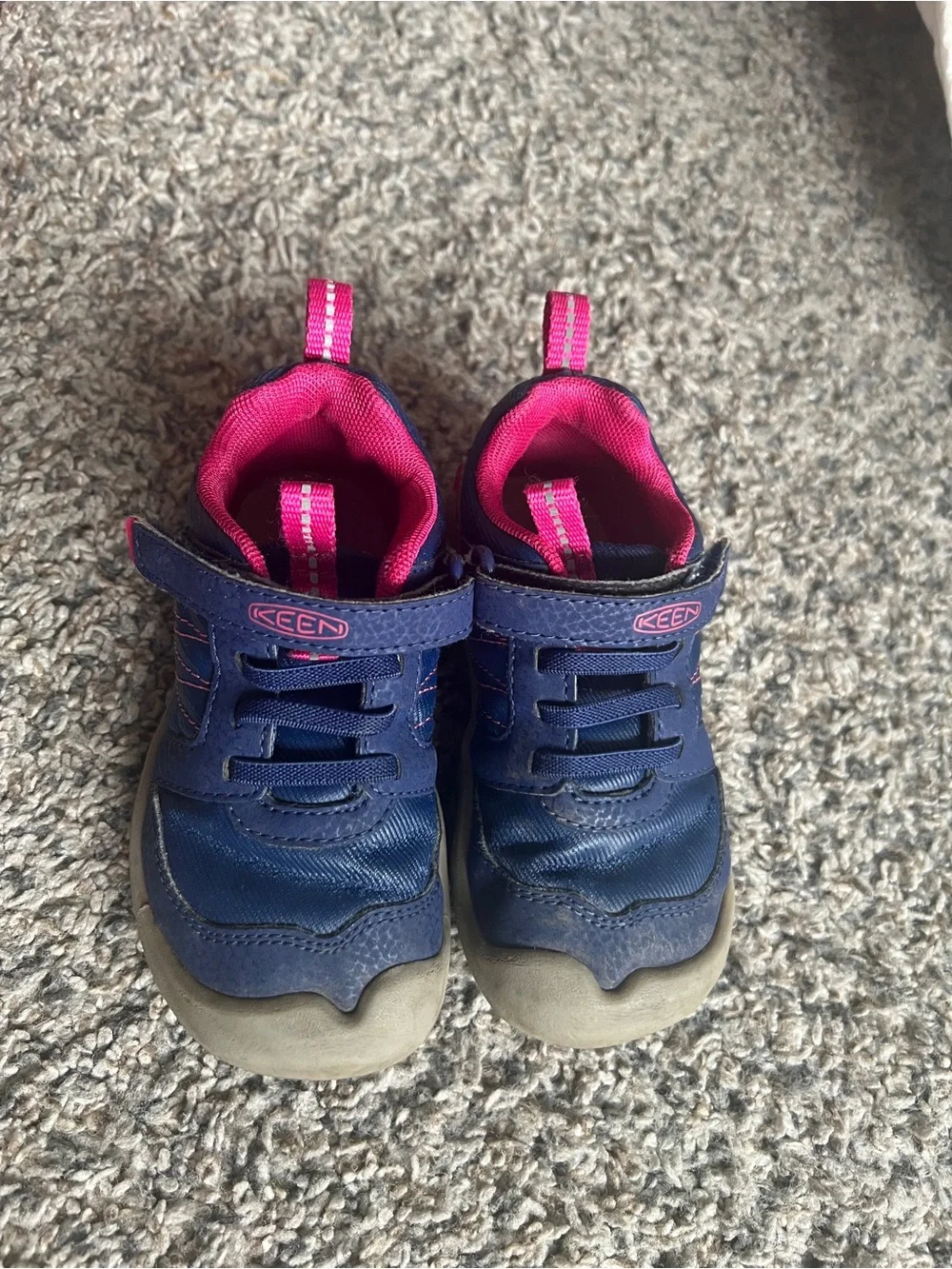 Keen Kids Navy and Hot Pink Hook-and-Loop Sneakers